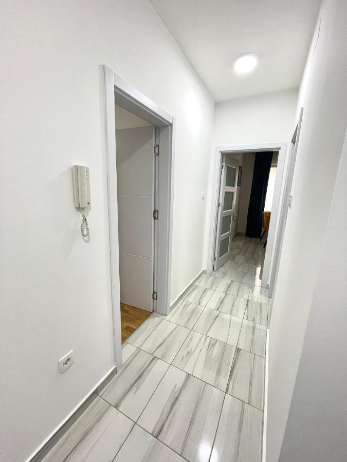 Apartmani Zecevic Nikšić Exterior foto